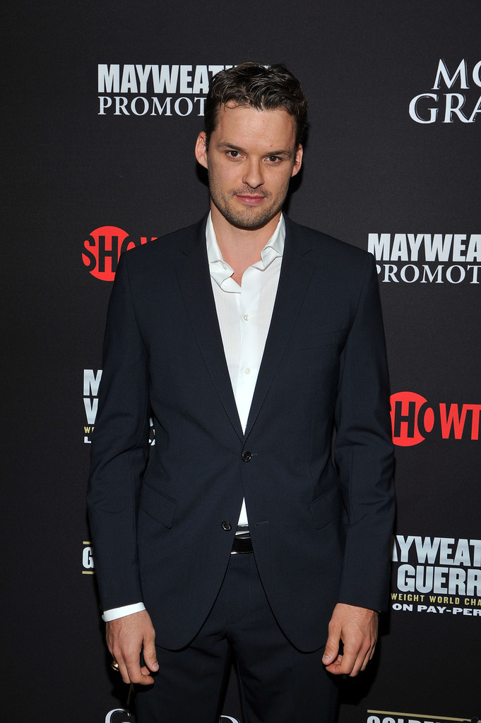 austin nichols, event, pre-fight party, ray donovan cast
